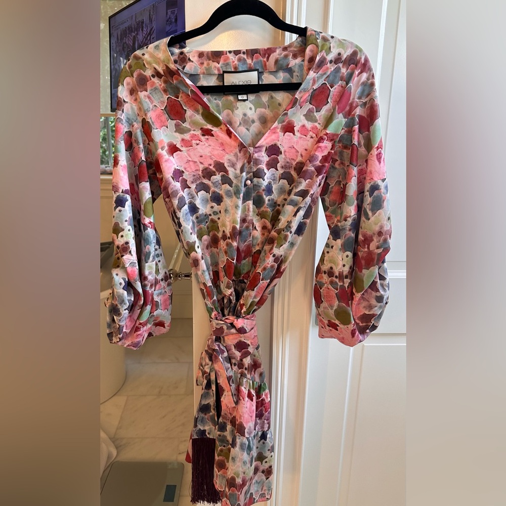 Beautiful pastel Alexis dress with belted tassel. New never worn.